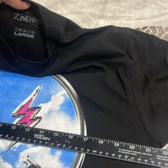 (P) J Balvin Concert Tour T-Shirt Sizes L,M,S Black Smiley Face Men's Lightning - Picture 7 of 9